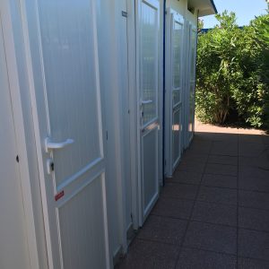Porte per stabilimenti balneari